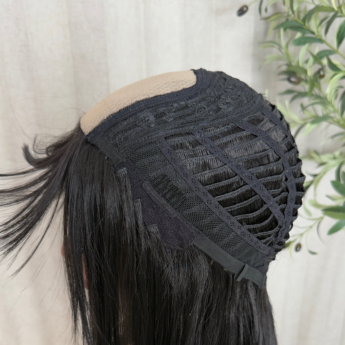 Julieta T-Negro 22” Gorro Básico