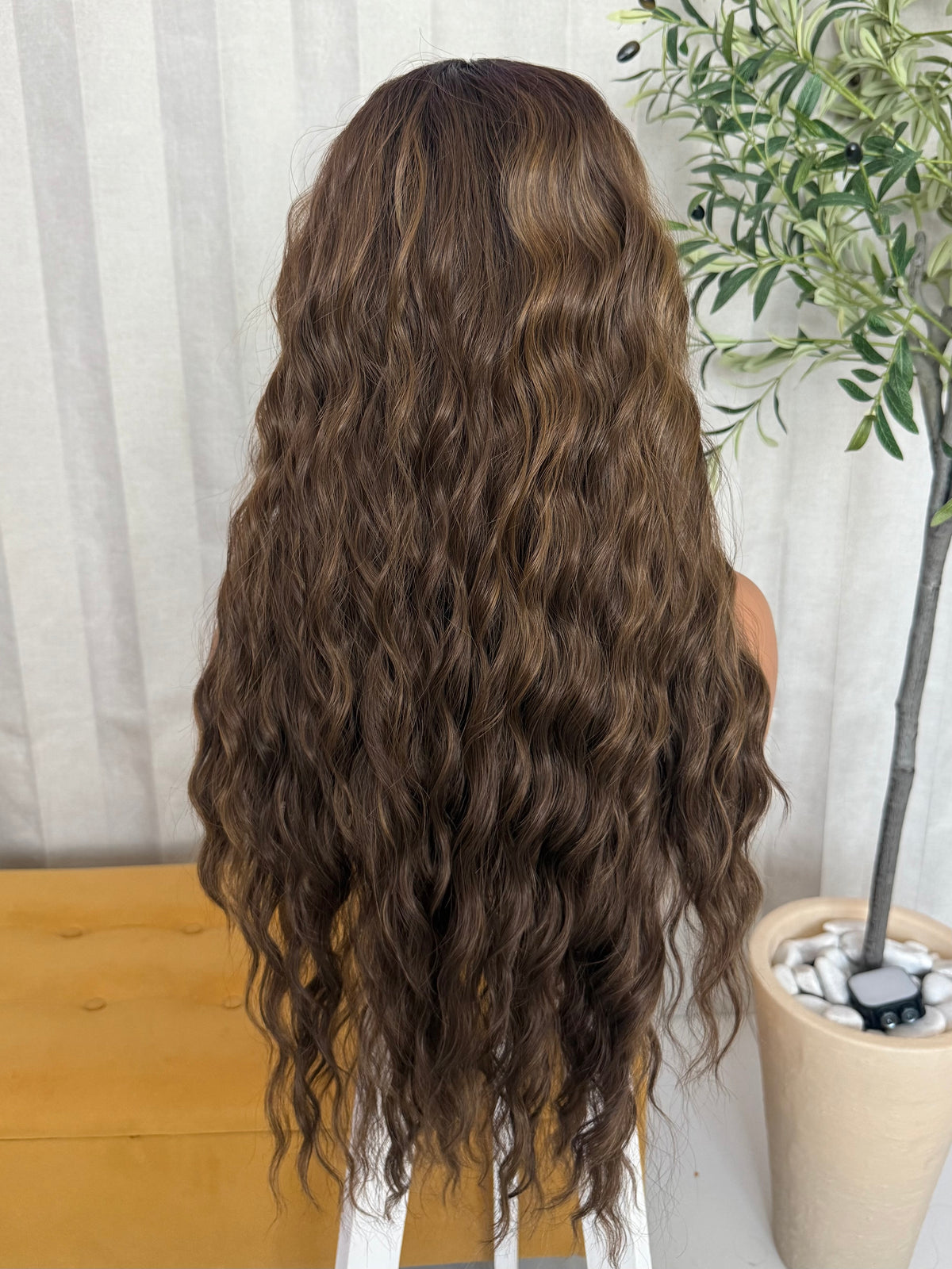 Mika Castaño Cenizo Beige (Mushroom Bronde)  30” Partido Libre Partido Libre Lace 13*4