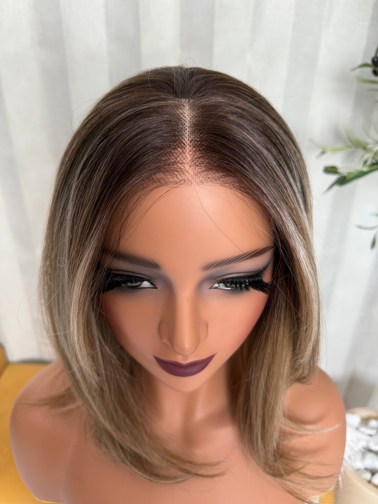 HAILEY T- MECHAS RUBIAS