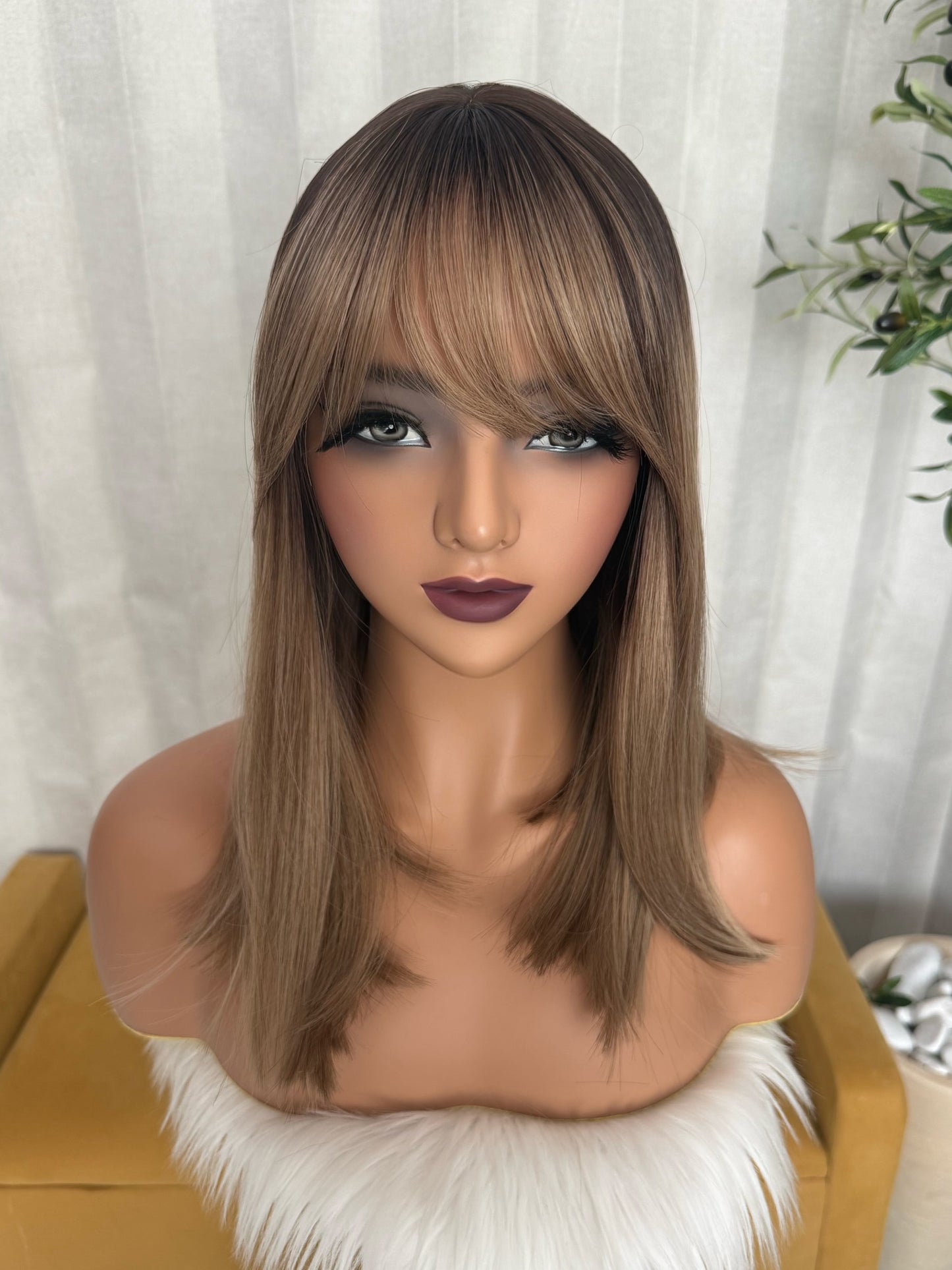 LISA T- RUBIO CENIZO