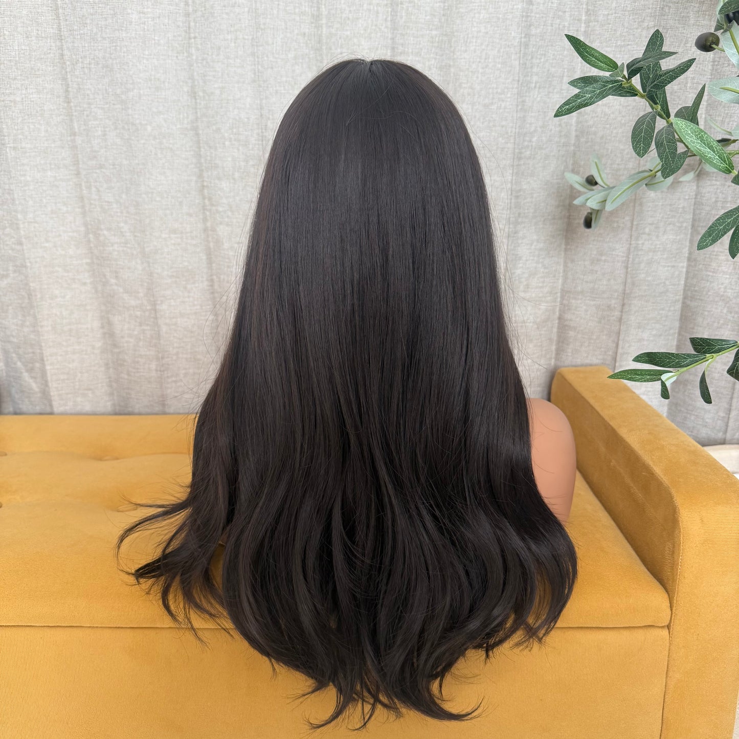 Pamela T- Castaño Oscuro