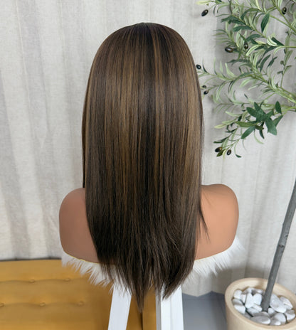 Vivian  Castaño Cenizo Beige (Mushroom Bronde) 20” Partido Libre Lace 13*6