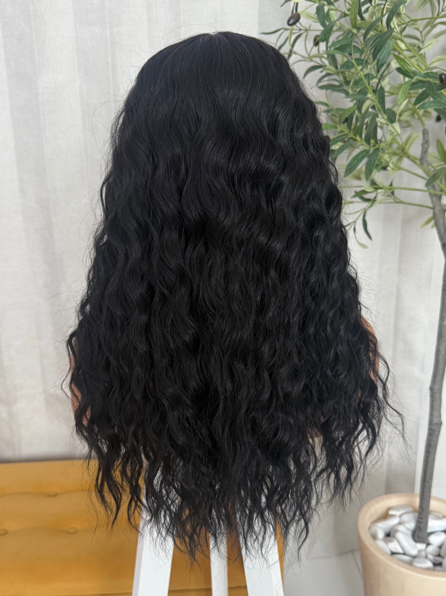Tania T-Negro