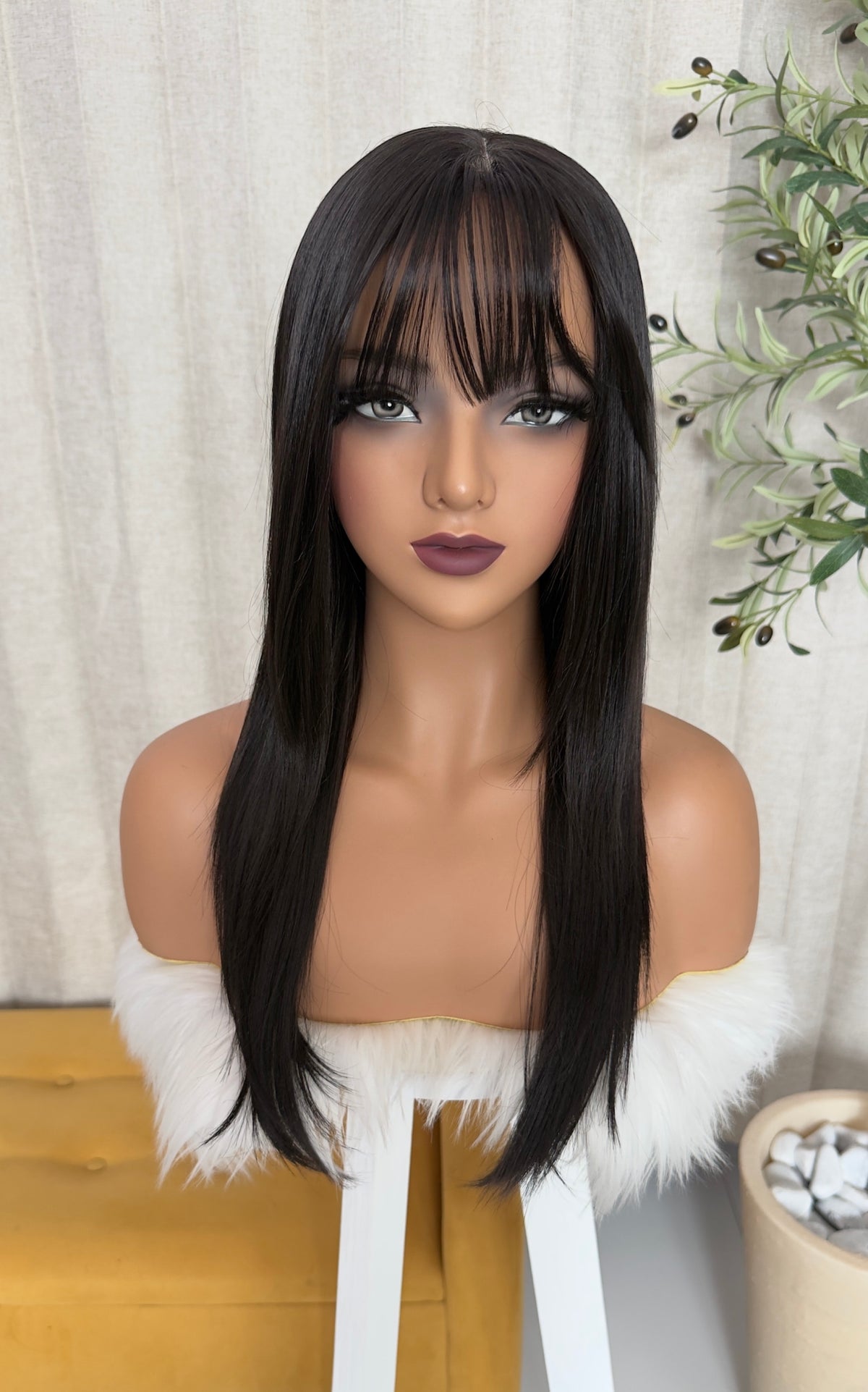 Julieta T-Negro 22” Gorro Básico