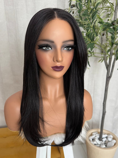 Danae T-Negro