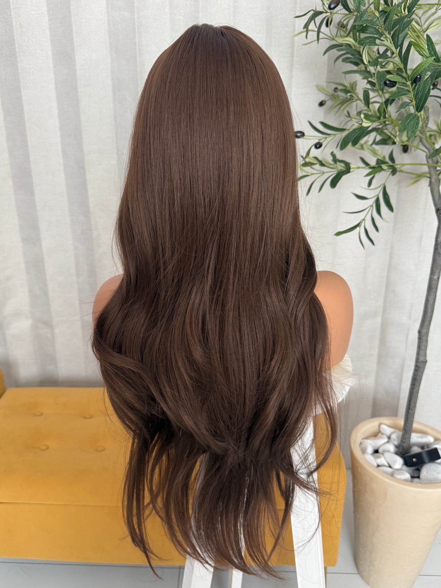 DEMI CASTAÑO MOCHA