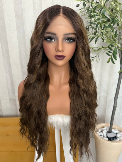 Mika Castaño Cenizo Beige (Mushroom Bronde)  30” Partido Libre Partido Libre Lace 13*4
