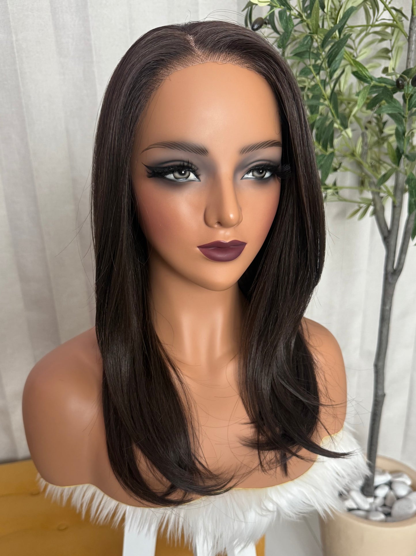 Lexi T-Castaño