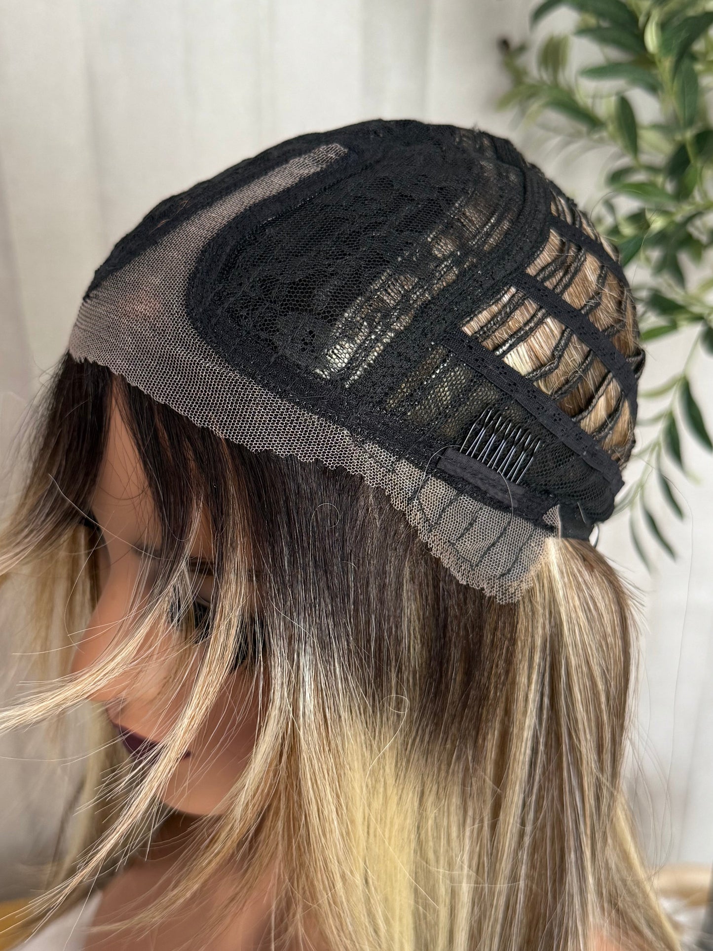 THEA RUBIO CON MECHAS