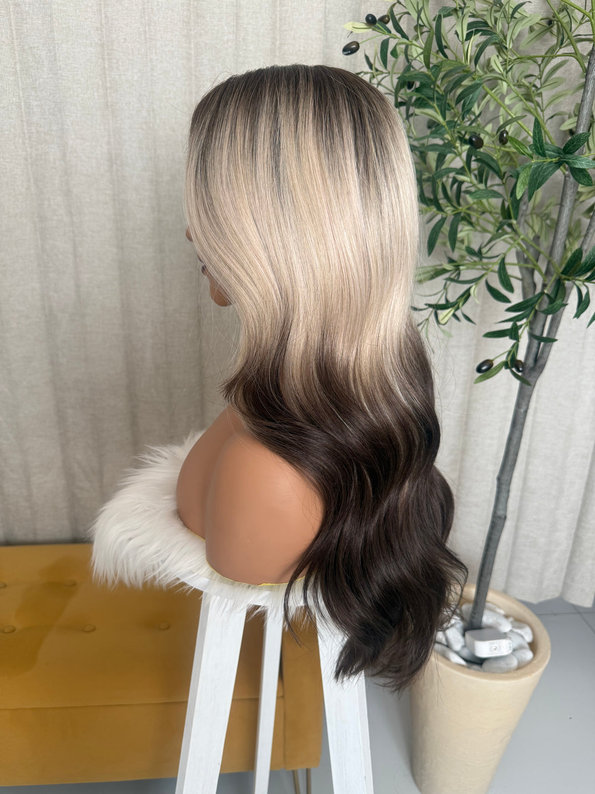 Olenka T-Rubio  Beige Ahumado 26” Partido Libre Lace 13*6