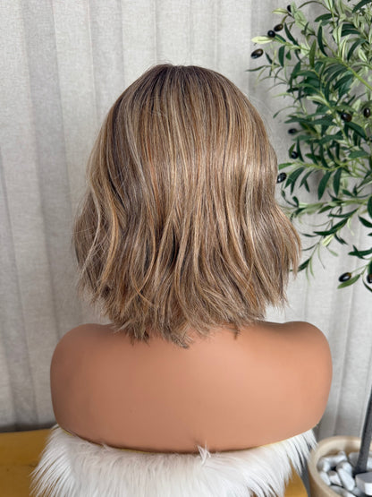 Gisel T-  Rubio Mechas Mantequilla 10” Partido Libre, Mono Lace