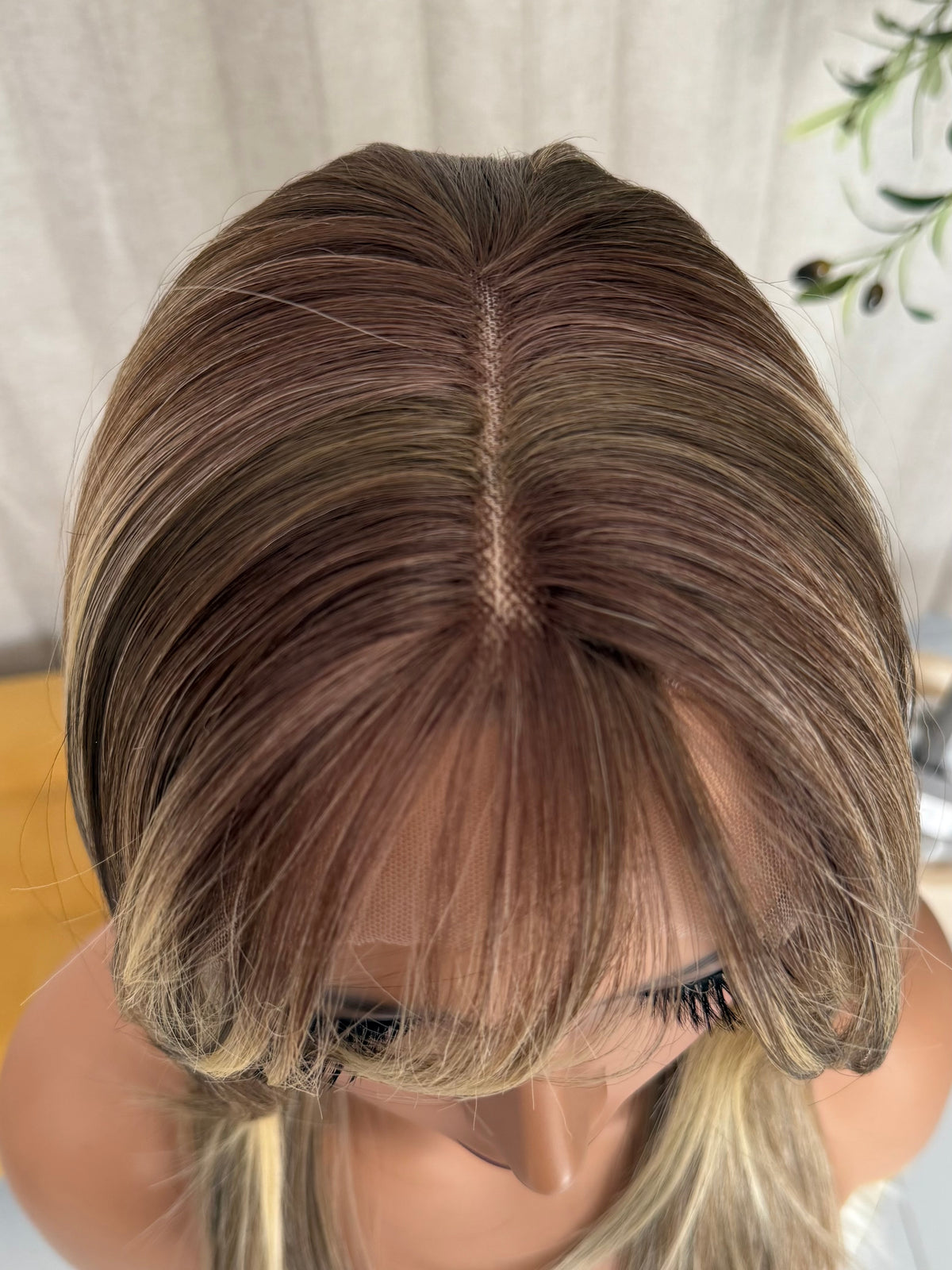 Jaslin T- Mechas Rubias 20” Partido Fijo