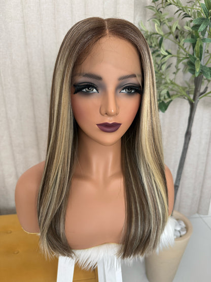 Abby T- Rubio Dorado 20” Partido Libre Lace 13*7