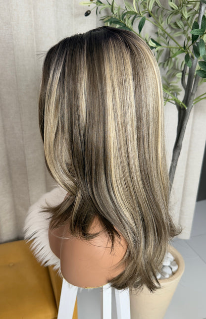 Steffy T- Mechas Rubias 24” Partido libre Lace 13*6