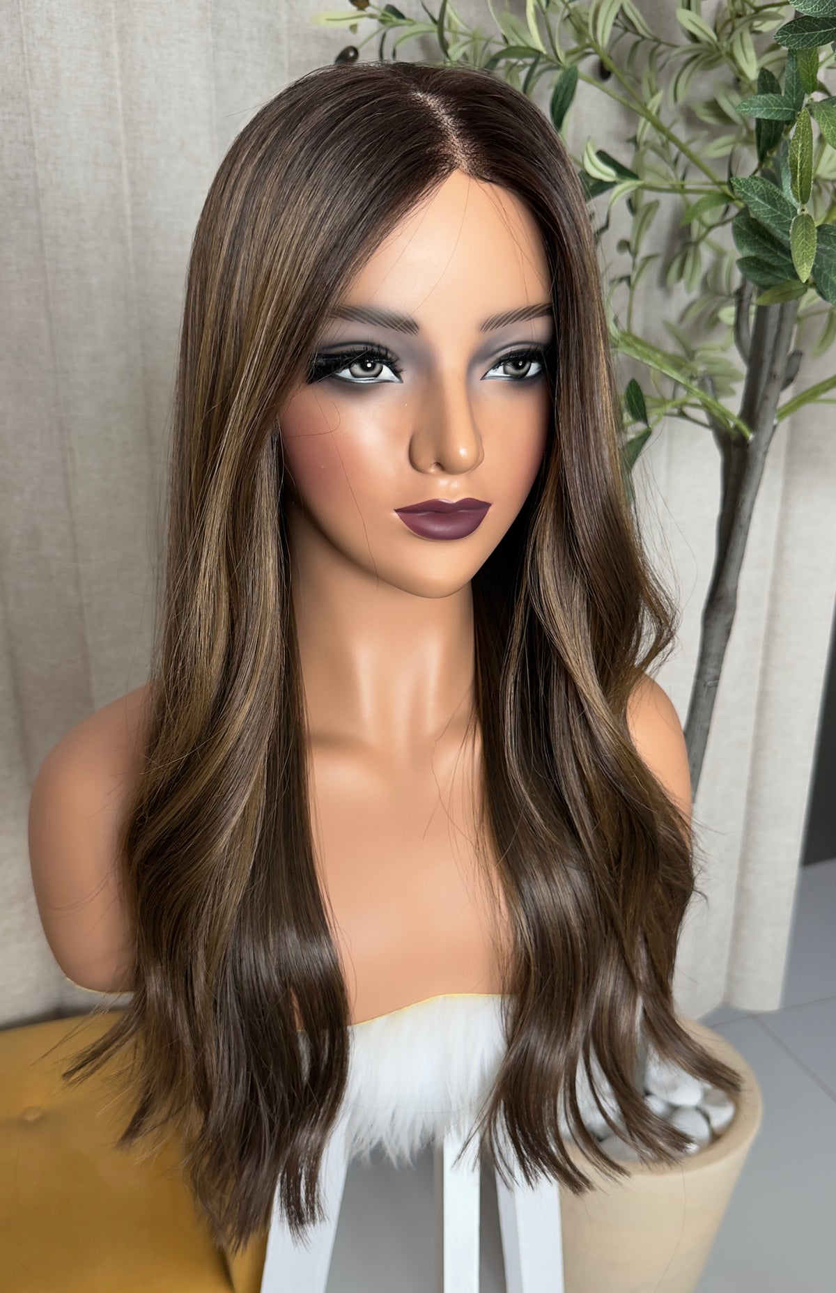 Inna Castaño Cenizo Beige (Mushroom Bronde) 24” Partido libre 13*6